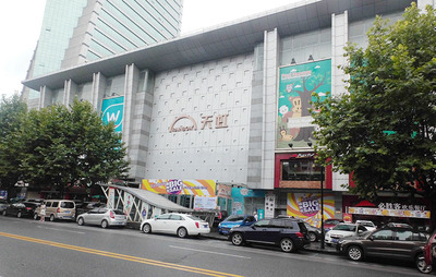 漫步百貨，尋味理想——岳陽理想文化傳播與百貨業的融合探索